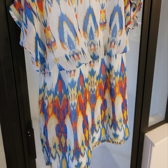 Mini dress - Picture 2 of 4